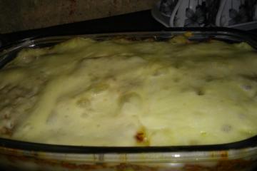 Escondidinho de carne moida com purê de batata