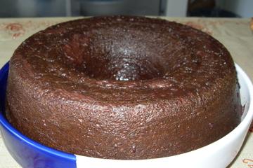 Bolo de chocolate ensopado