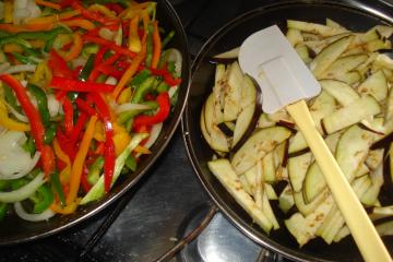 Salada de berinjela e pimentão
