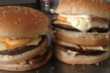Sanduíche tipo Big Mac