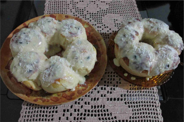 Rosca de frutas cristalizadas com uva passas
