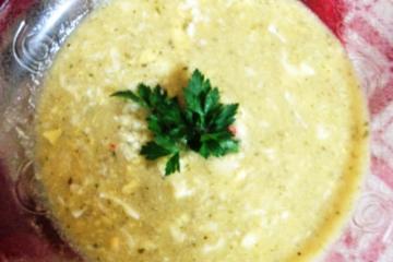 Sopa de fubá com ovos