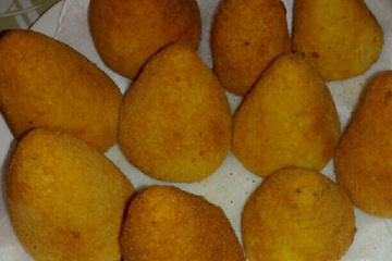 Coxinha de mandioca