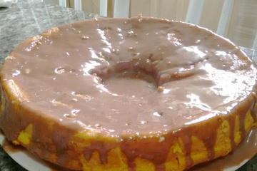 Bolo de cenoura com brigadeiro mole