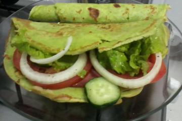 Lanche de panqueca verde