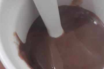 Mingau de chocolate