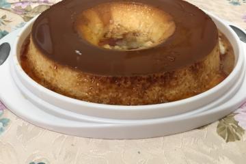 Pudim de leite condensado com creme de leite