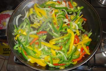Salada de berinjela e pimentão