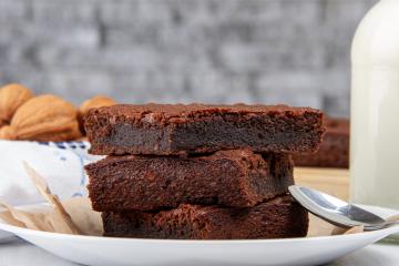 Batedeira – para fazer brownies e bolos – Mateus e Isys