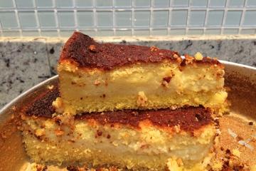 Bolo de fubá cremoso