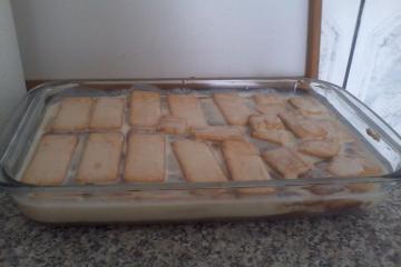 Pavê de biscoito de maizena