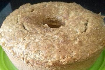 Bolo de banana com aveia