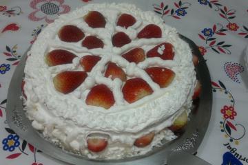 Bolo de morango