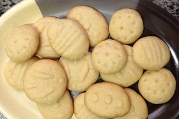 Biscoitos amanteigados