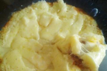 Purê de batata com requeijão gratinado