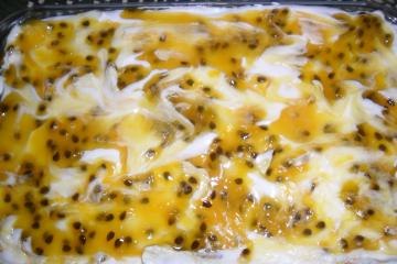 Torta pavê de maracujá