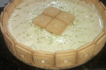 Torta de limão com chocolate branco