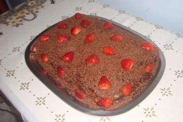 Bolo de chocolate recheado da Vivi