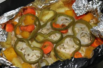 Filé de peixe com legumes