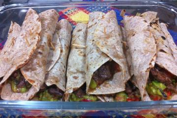 Burritos com Guacamole e Carne