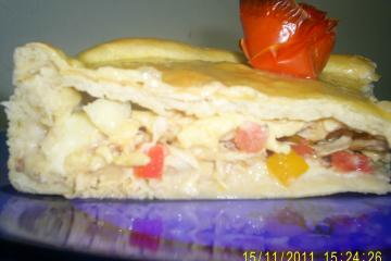 Torta de frango com massa de pão