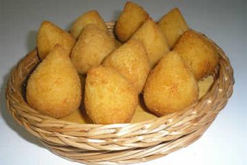 Coxinha de Pernil