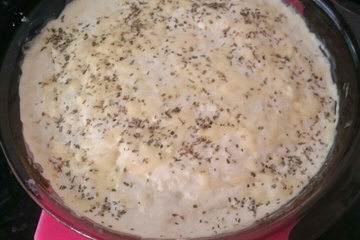 Macarrão de queijo com molho branco
