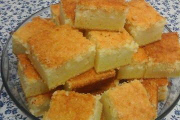 Bolo de fubá cremoso