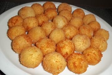 Bolinha de queijo