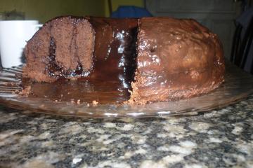 Bolo de chocolate cremoso