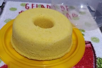 Bolo de laranja molhadinho de micro-ondas