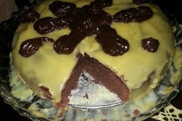 Bolo de chocolate cremoso