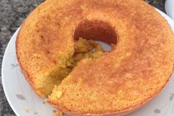 Bolo de milho verde em lata