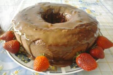 Bolo econômico de chocolate