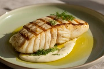 O peixe barato que quase ninguém pede na feira, mas fica perfeito assado, grelhado ou na airfryer