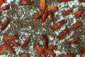 Sobremesa chococreme com morango