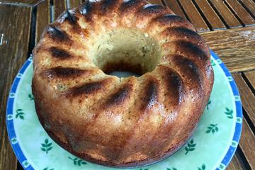 Bolo de banana com aveia