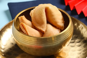 Biscoito da sorte: receita caseira crocante com dica para fechar e que fica igual de restaurante