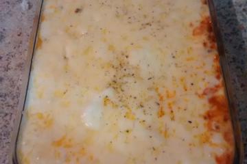 Escondidinho de mandioca com carne moída