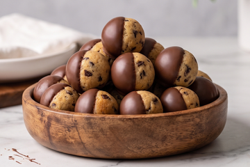 Cookie bolinha com casquinha de chocolate: tão irresistível que é difícil parar de comer