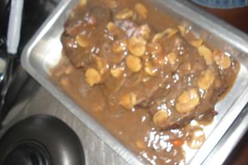 Carne ao falso molho madeira