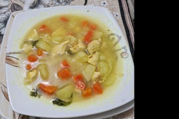 Sopa de legumes com frango