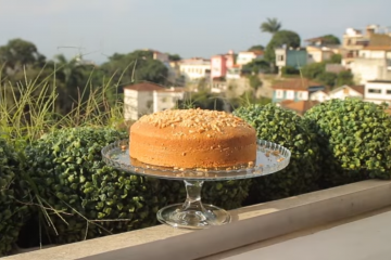 Bolo de aveia com castanha-de-caju