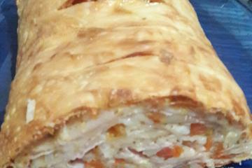 Rocambole de massa de Pastel