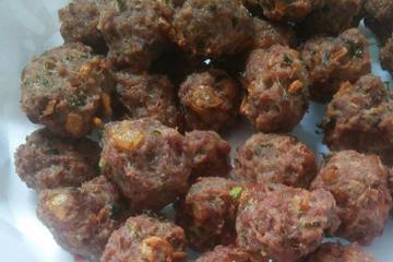 Bolinho de carne moida
