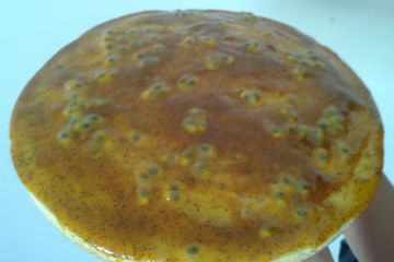 Torta gelada de maracujá