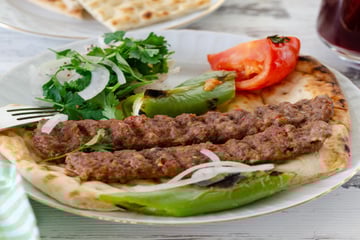 Um jeito diferente e muito mais gostoso de fazer carne moída que aprendi com a minha vizinha árabe: anote a receita, fica incrível!