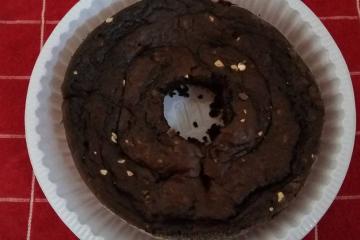Bolo de cacau e biomassa de banana verde