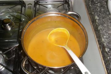 Sopa creme de abóbora