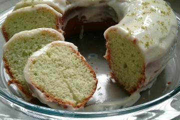 Bolo de limão